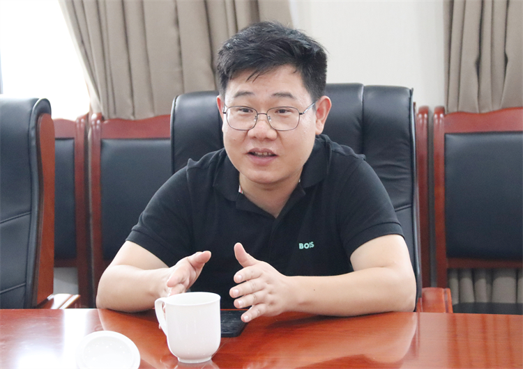 1688088144784205.jpg 4082ff387d591e251e93b41574eeda2.jpg